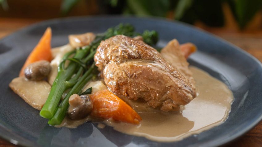 Apple Sauce Chicken - Poulet Vallée d'Auge